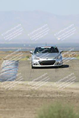 media/Sep-14-2025-Speed Ventures (Sun) [[b2951cd086]]/Yellow/Session 2 (Grapevine)/